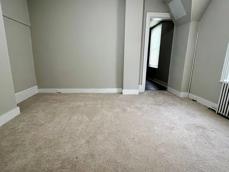 613 Walnut St — Photo 6