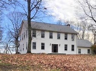 1180 Alamae Lakes Rd, Washington, PA 15301