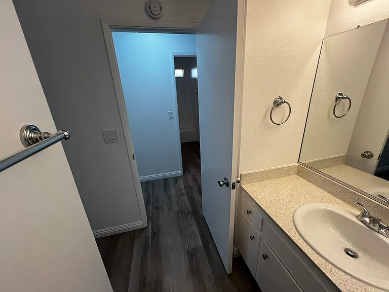 Beachwood Village Apartments — Photo 149