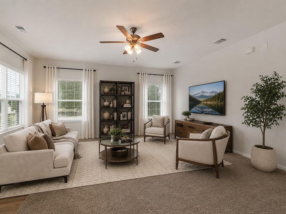 1st image of 133 Everglades Dr