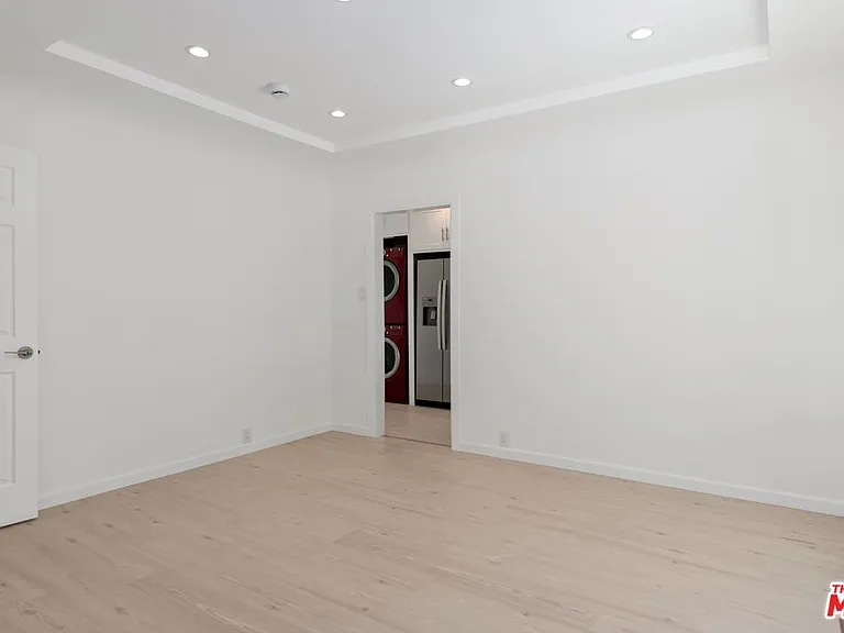 2316 Selby Ave — Photo 10
