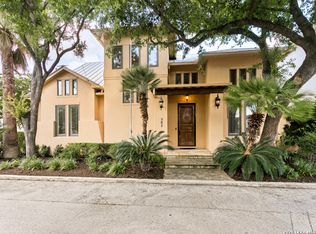502 Sheraton Dr, Terrell Hills, TX 78209