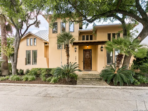 502 SHERATON DR, San Antonio, TX 78209