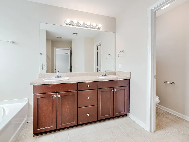 58 Spring Lakes Cir — Photo 30
