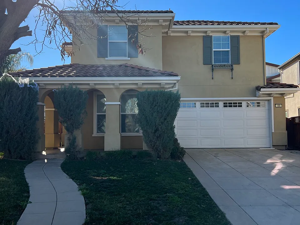 188 W Charlene Ct