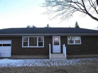21 Elizabeth Ct, Cohoes, NY 12047