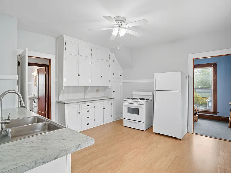 1719 Marquette St — Photo 14