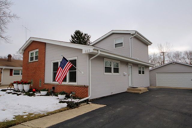 1st image of 663 Noel Dr