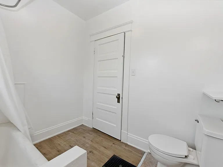 3713 Frances Ave — Photo 38