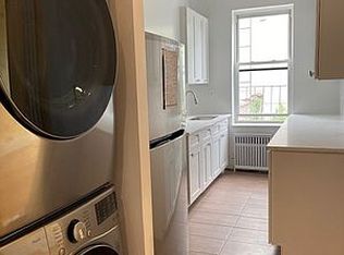 242 Nassau Ave #3, Brooklyn, NY 11222