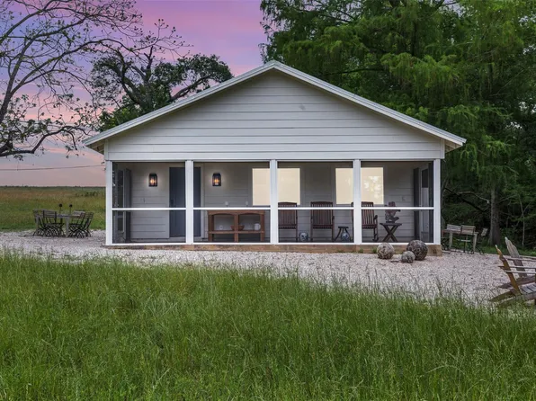 11401 Schaffner Rd, Sealy, TX 77474