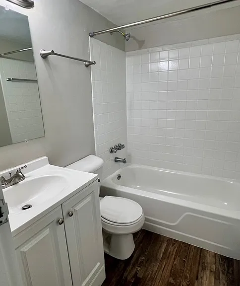 1651 W North Bend Rd #2 — Photo 5