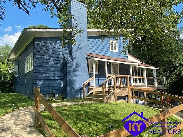 2821 Cannons Point Ln photo 1