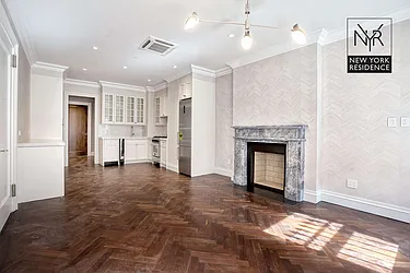 Rented by New York Residence