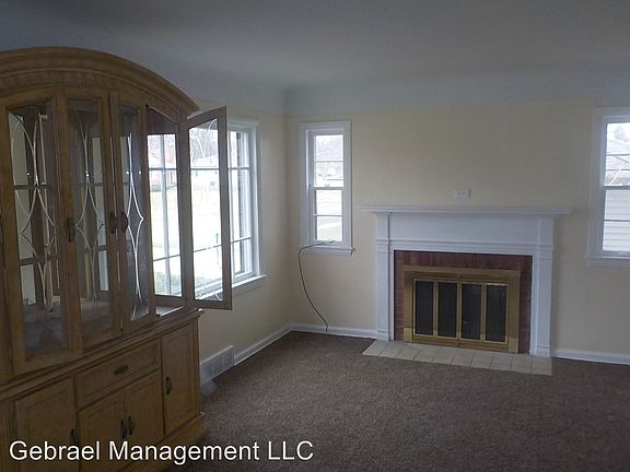 5th image of 3218 Norwood Dr