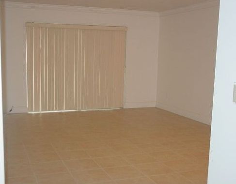 3rd image of 15221 NE 6th Ave APT A105