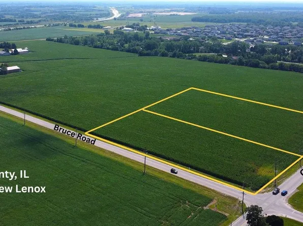 15880 W Bruce Rd, Lockport, IL 60441