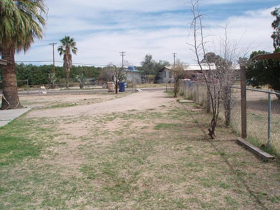 4th image of 2010 S Amigo Ave