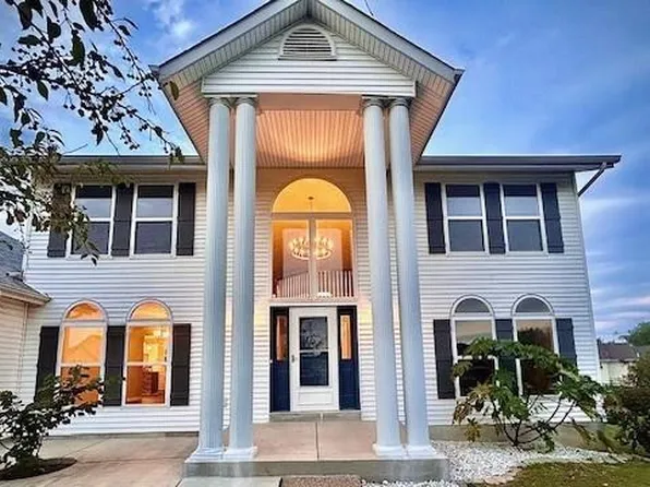 2928 Spring Blossom Dr, Dardenne Prairie, MO 63368