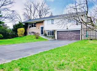 2078 Stanfield Rd, Mississauga, ON L4Y1R5