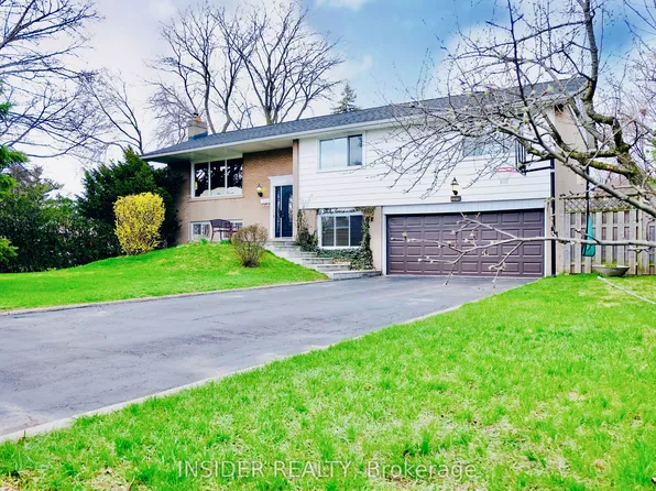 2078 Stanfield Rd, Mississauga, ON L4Y 1R5