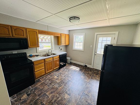 5th image of 2323 Adair Ave