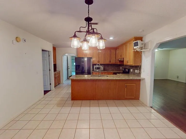 206 Myrick Dr — Photo 8