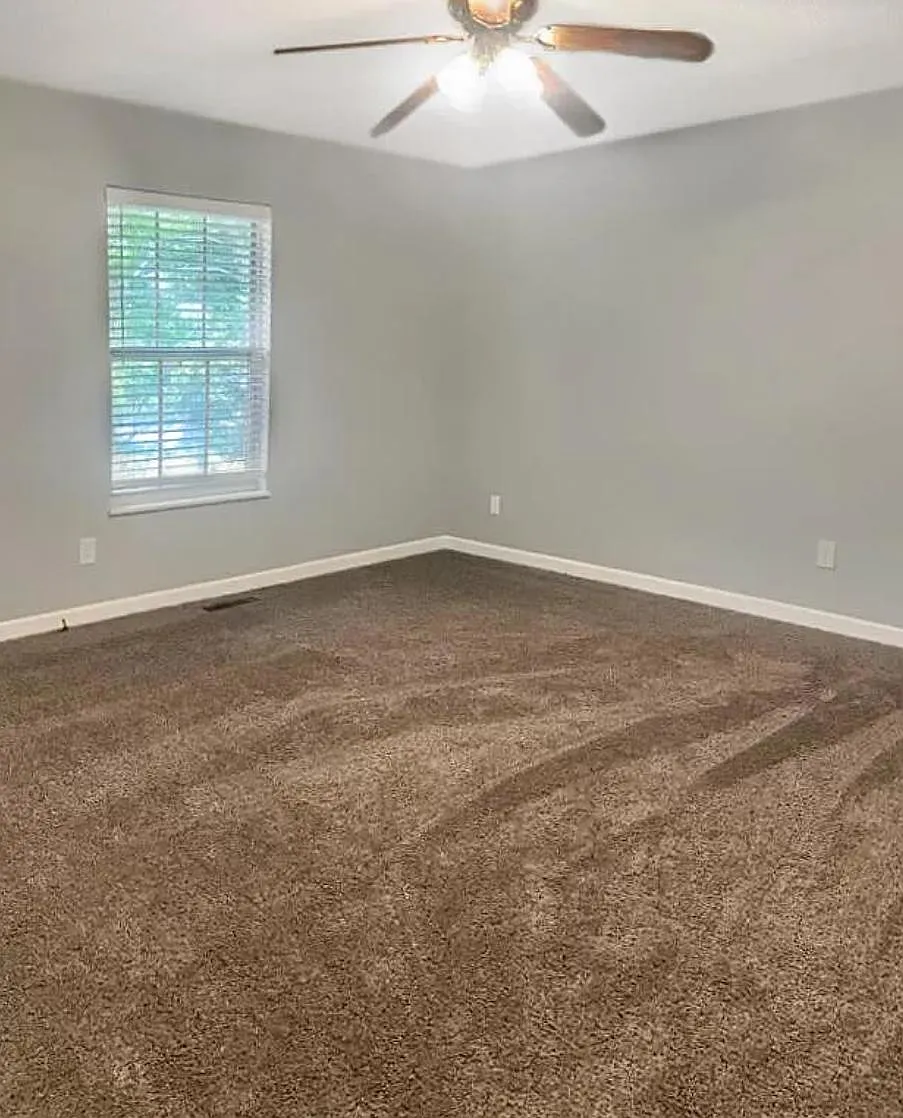 3 bed, 2.5 bath, 1740 sqft, $2,500 — Photo 4