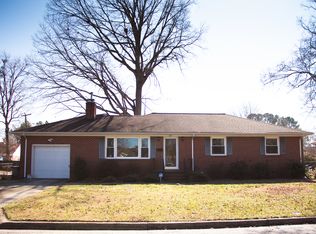 218 Edward Dr, Hampton, VA 23666