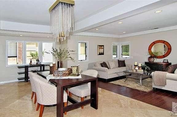 3rd image of 4063 Greendale Cir