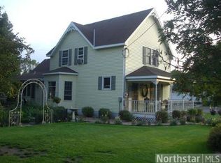 226 W 1st St N, Melrose, MN 56352