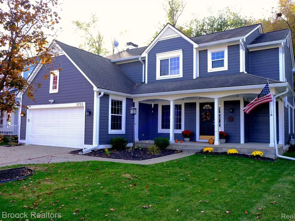3752 Eaton Gate Ln, Auburn Hills, MI 48326