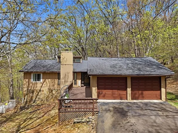 300 Fairview Ct, Jasper, GA 30143