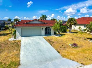 107 Peckham St SW, Pt Charlotte, FL 33952