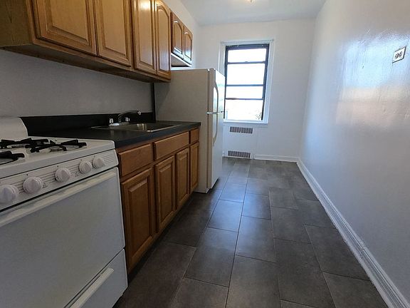 5th image of 85-05 Elmhurst Ave #J6