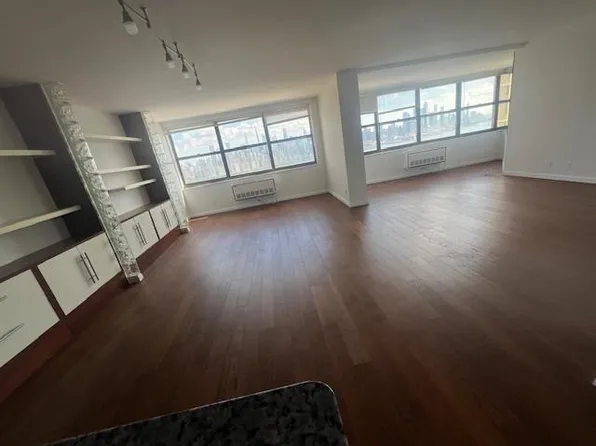 7000 Blvd East image 7 of 48