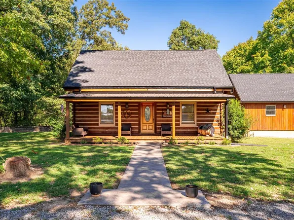 2588 Cemetery Rd, Auburn, KY 42206