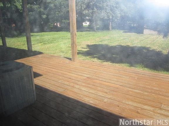 5th image of 613 Berwood Avenue
