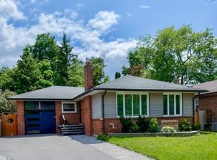 7 Sedgebrook Cres, Toronto, ON M9B2X2