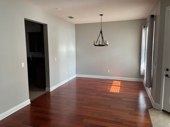 14642 Bournemouth Rd, Tampa, FL 33626
