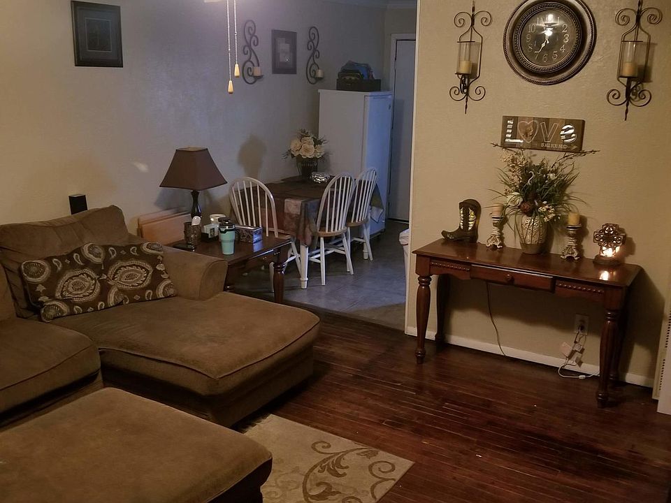 1st image of 3006 NE 11th Ave