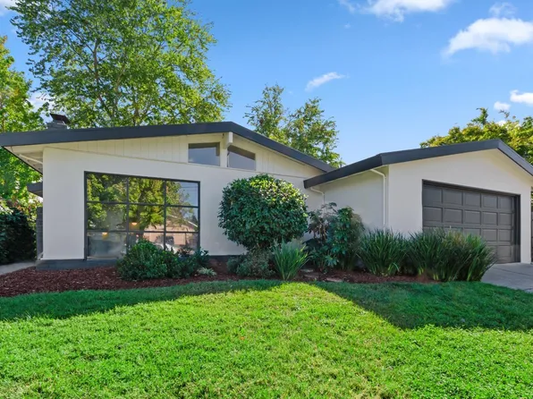 1415 NW El Capitan Way, Napa, CA 94558
