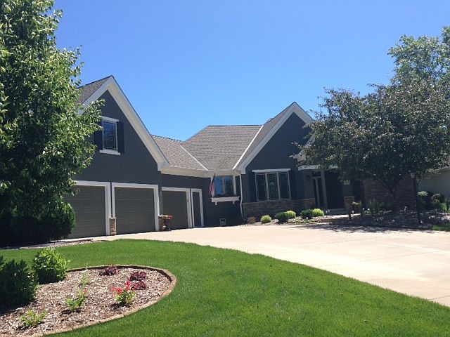 1st image of 3459 Crestmoor Dr