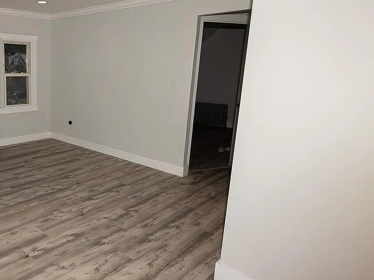 47 Wood St #2 — Photo 10