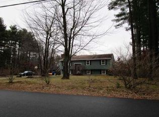 20 Blueberry Ln, Hudson, NH 03051