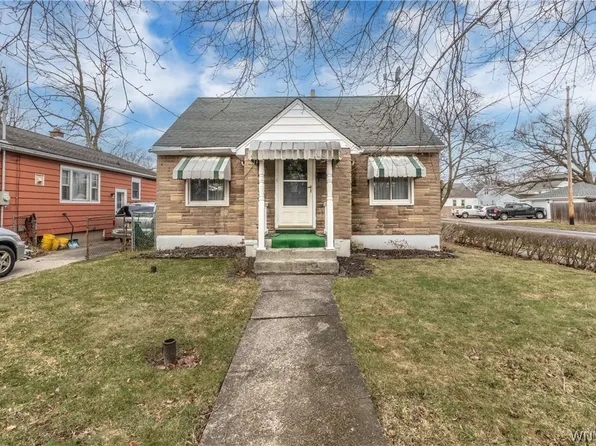 936 92nd St, Niagara Falls, NY 14304