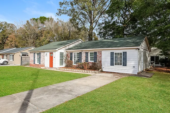 7610 Chippendale Rd