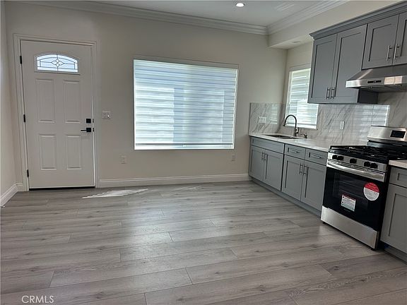2nd image of 11439 Freer Ave