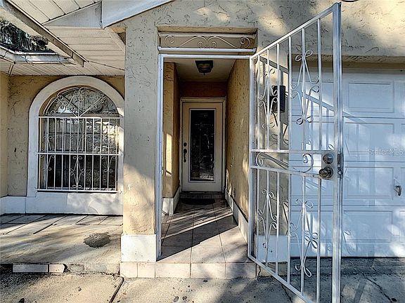 5th image of 3111 Wilder Ave