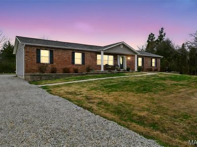 1402 Radcliff Dr, Festus, MO, 63028